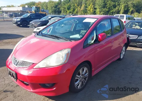 2009 Honda Fit Sport from USA, damaged, VIN JHMGE884X9S050863